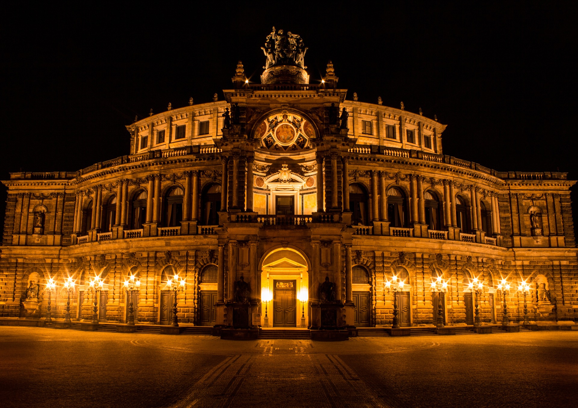 dresden-2306937_1920